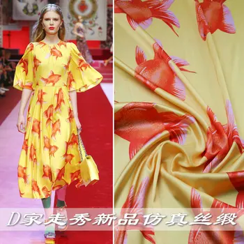 Новая весенняя и летняя одежда портьерные ткани маленький красный Луциан штамп ручной DIY атласная ткань платье рубашка