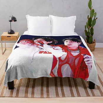 taekook ptd сценический красный наряд, фото, покрывало, кровать, модное одеяло, Декоративные одеяла