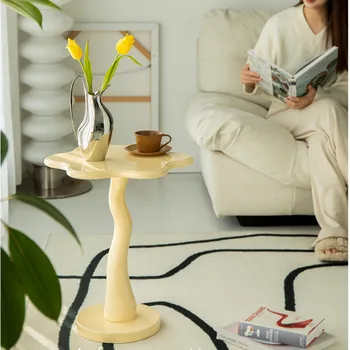 Креативный журнальный столик в стиле ретро, Качественные столы из массива дерева, Мебель для гостиной в форме лепестка, устойчивый и прочный приставной столик